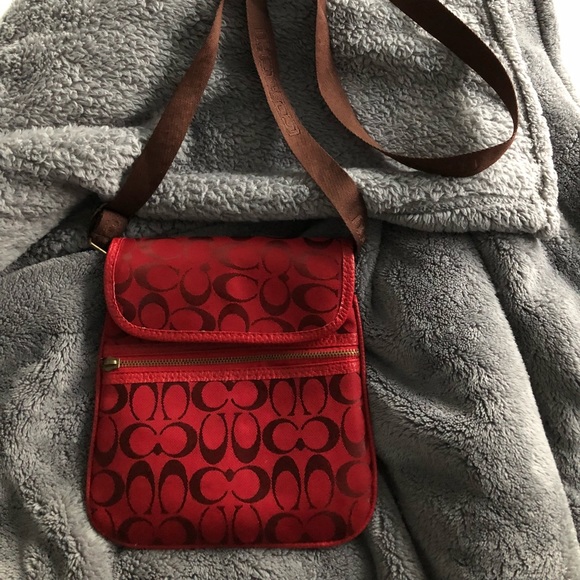 Red Coach Purse - Picture 1 of 4